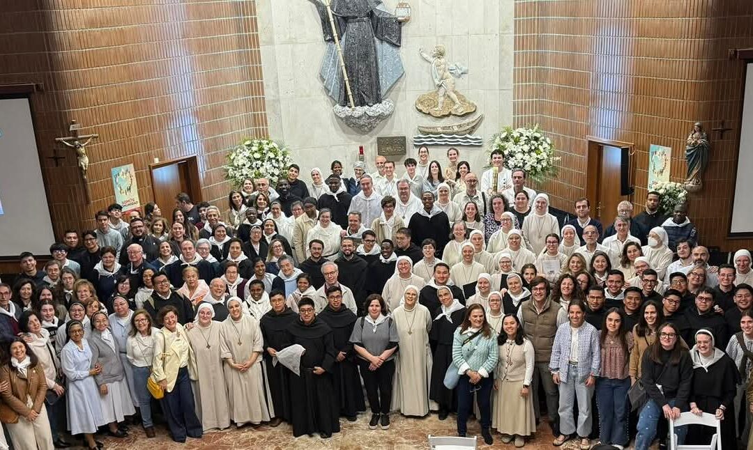 Celebración de la FAE para conmemorar el 1er Aniversario de la elección del Papa León XIV